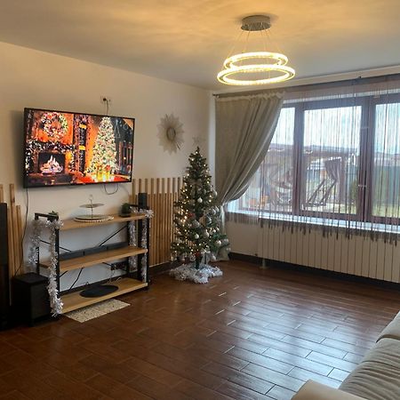Vila Mik Guesthouse Săcele Exteriér fotografie